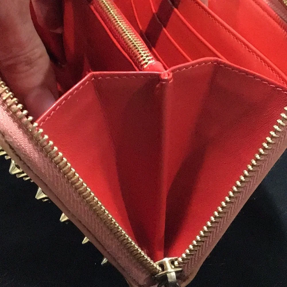 Christian Louboutin Pink and Gold Wallet - Picture 8 of 9